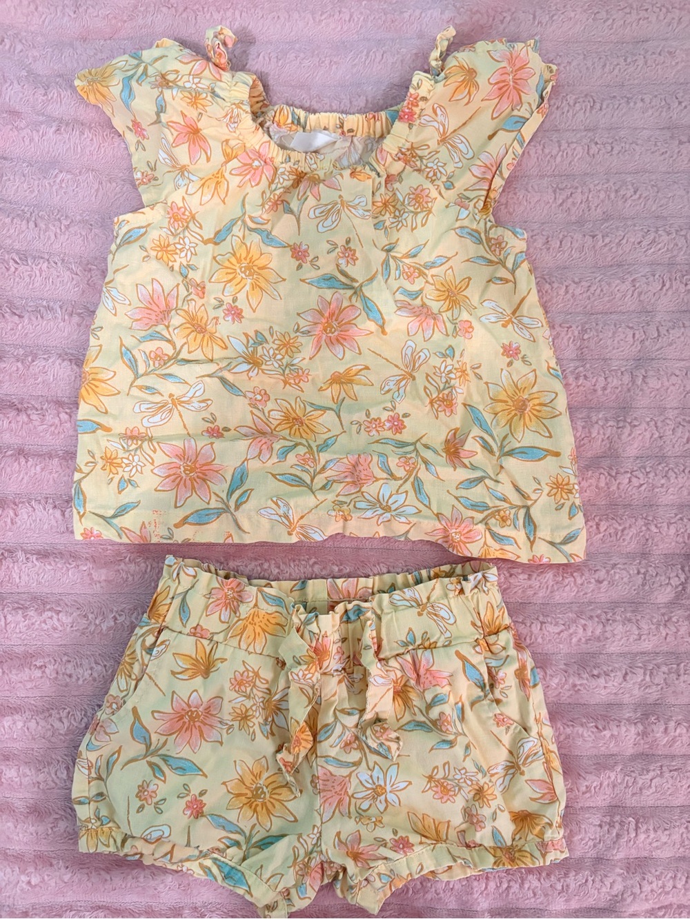 Carter's Yellow Floral Ruffle Sleeve Set